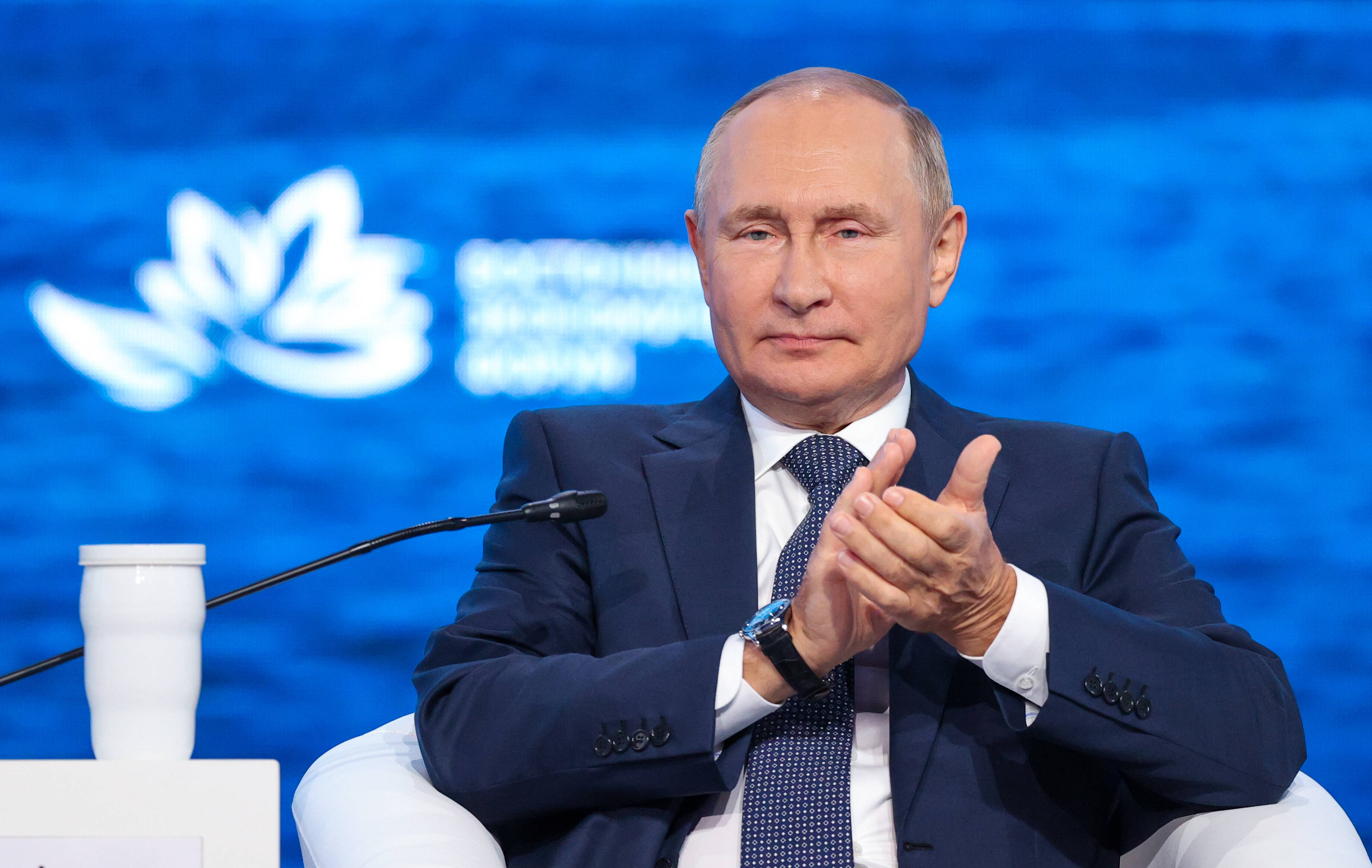 Weizenkrieg! Putin will 1,8 Millionen Tonnen Getreide stehlen – So will er die Welt erpressen!