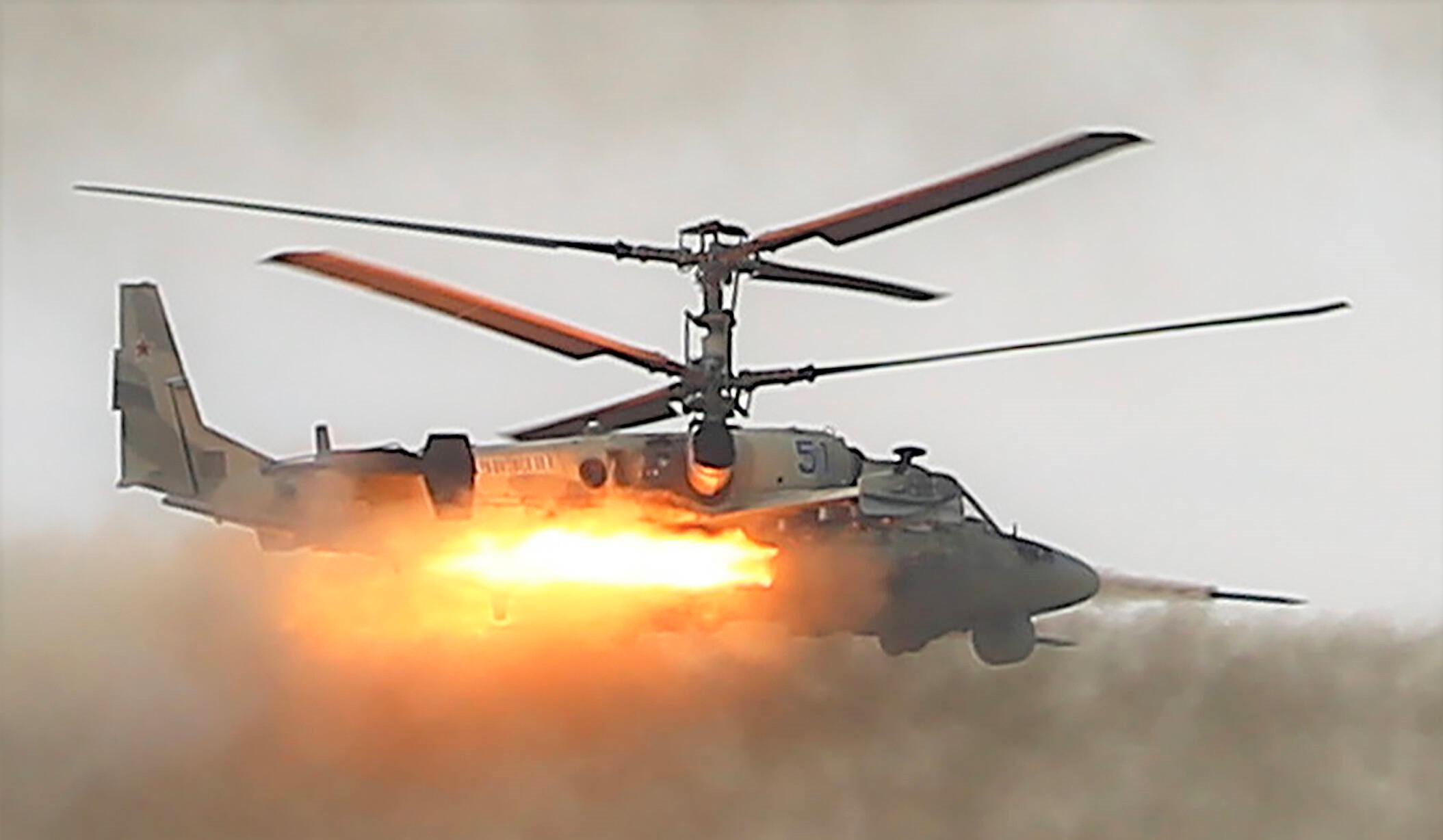 Dramatisches Video aus dem Ukraine-Krieg geht viral - Ukrainische Kampfhubschrauber greifen russische Stellungen im Tiefflug an