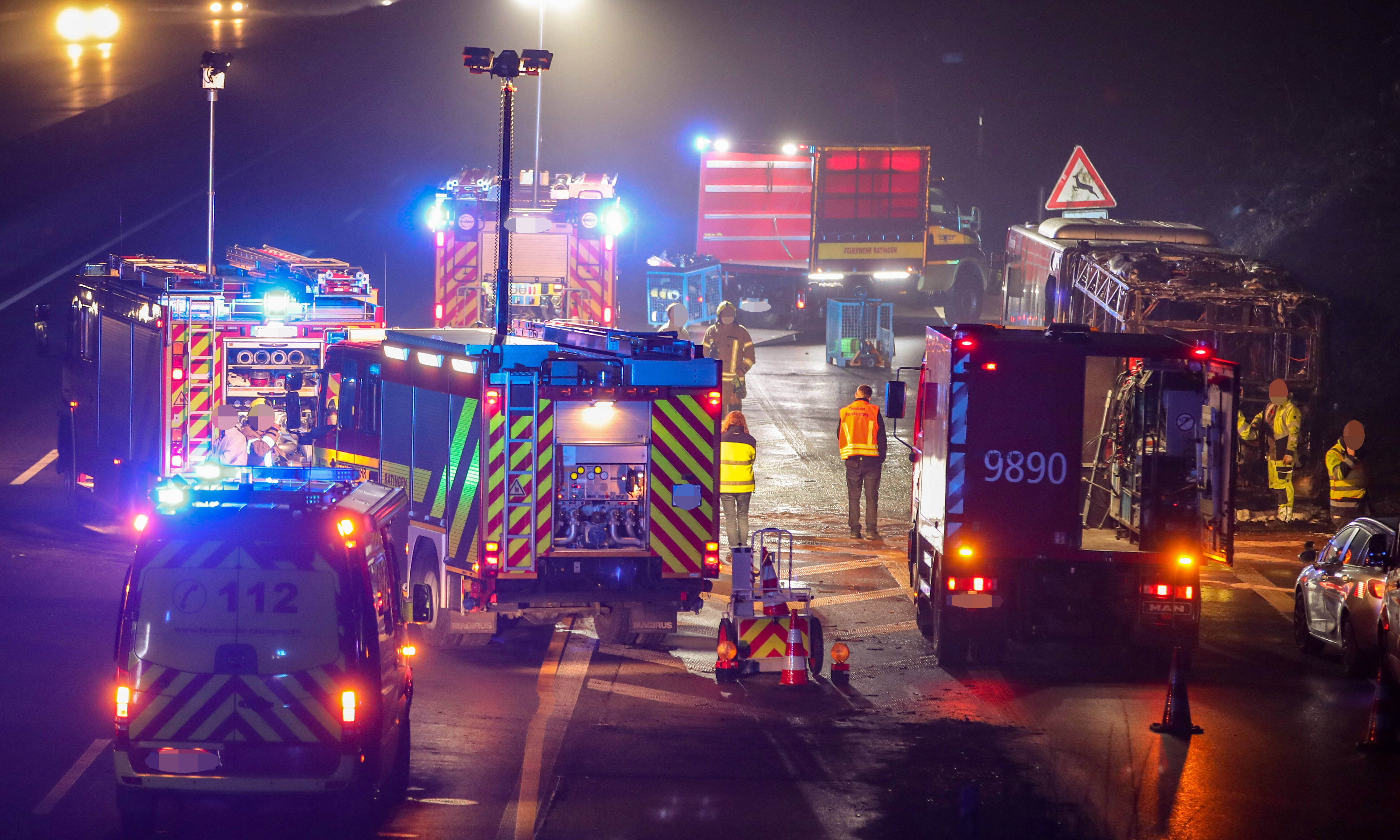 ⛔️ VOLLSPERRUNG auf der Autobahn! FUSSGÄNGER überfahren!