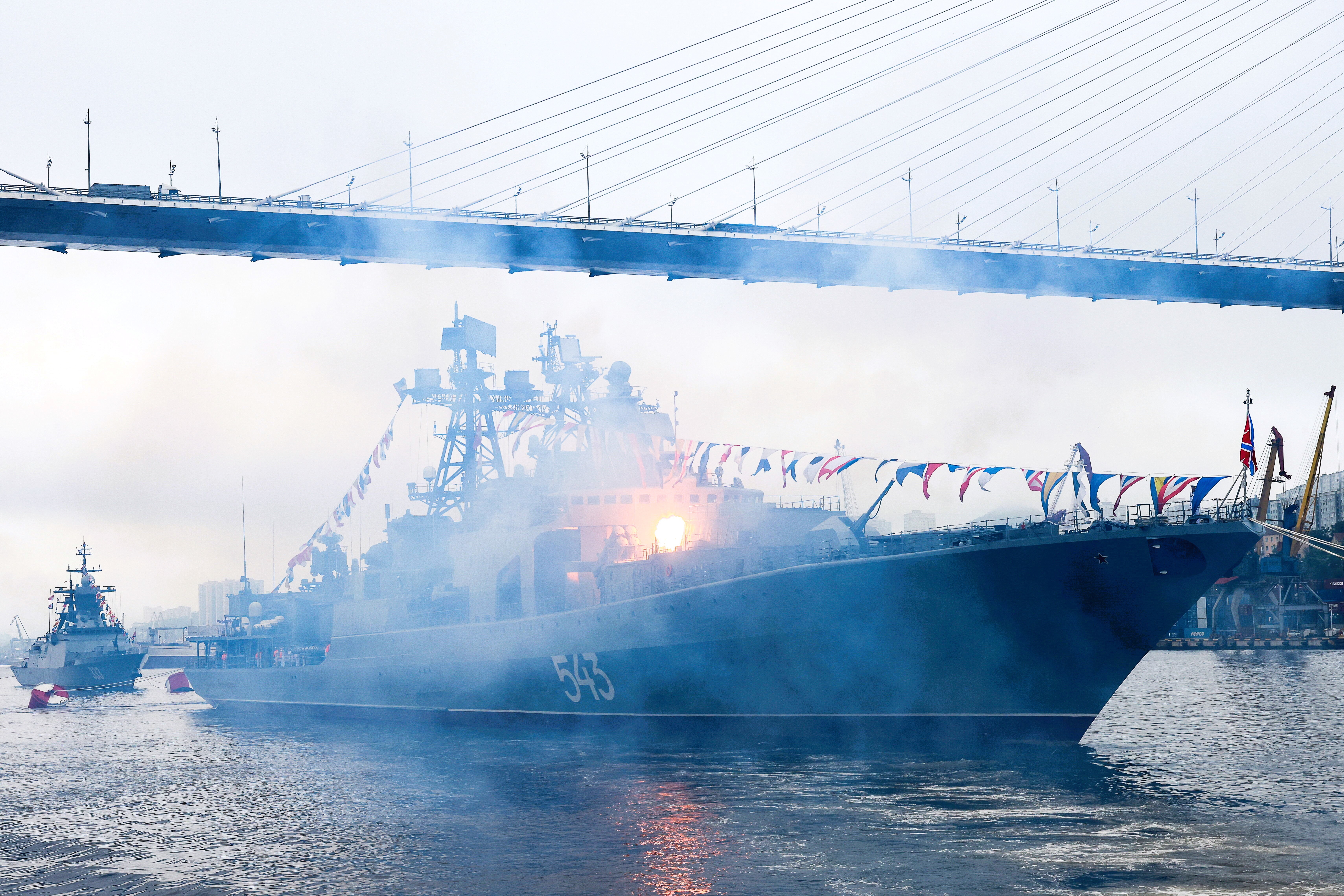 EILMELDUNG - Ukraine greift Putins Flotte an! Russland meldet Attacken auf Schiff der Schwarzmeerflotte
