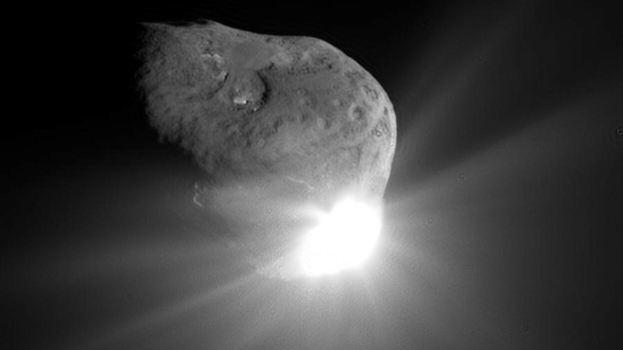 Teufelskomet rast auf Erde und Sonne zu - Experten bezeichnen ihn riesig!