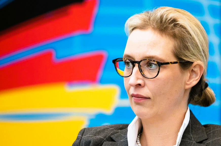 Umfrage-Hammer! AFD plötzlich stärkste Partei! CDU, Grüne und SPD abgeschlagen