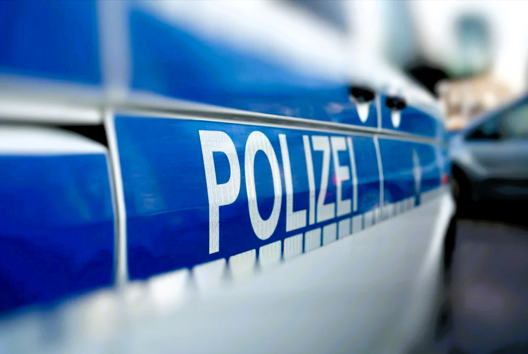 Kinderleiche entdeckt! Leiche eines Neugeborenen in einer Garage entdeckt