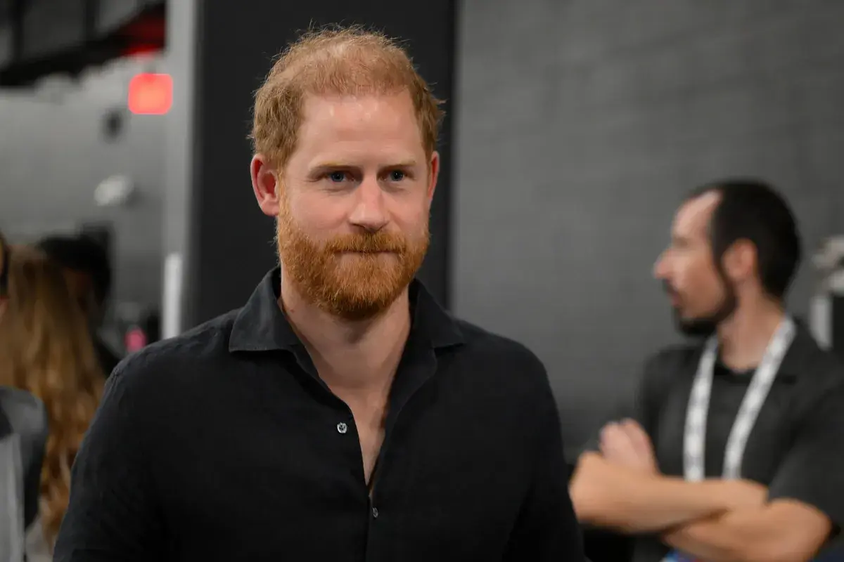 König Charles macht Schritt auf Prinz Harry zu – Doku sorgt für Spekulationen