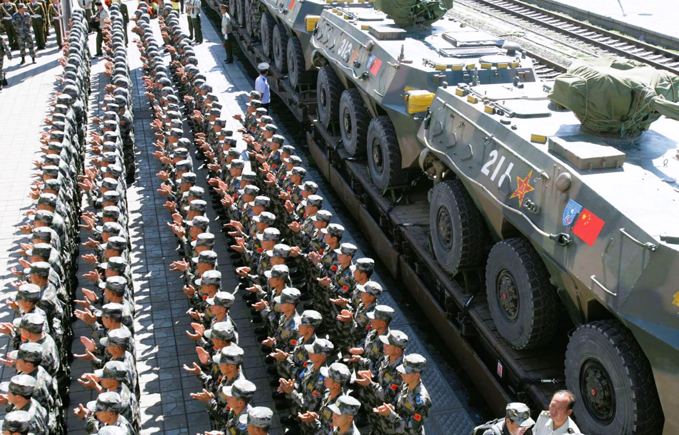 Putin schickt seinen Atom-Zug Richtung Ukraine! Videoaufnahmen zeigen Spezialzug - Atomschlag geplant?