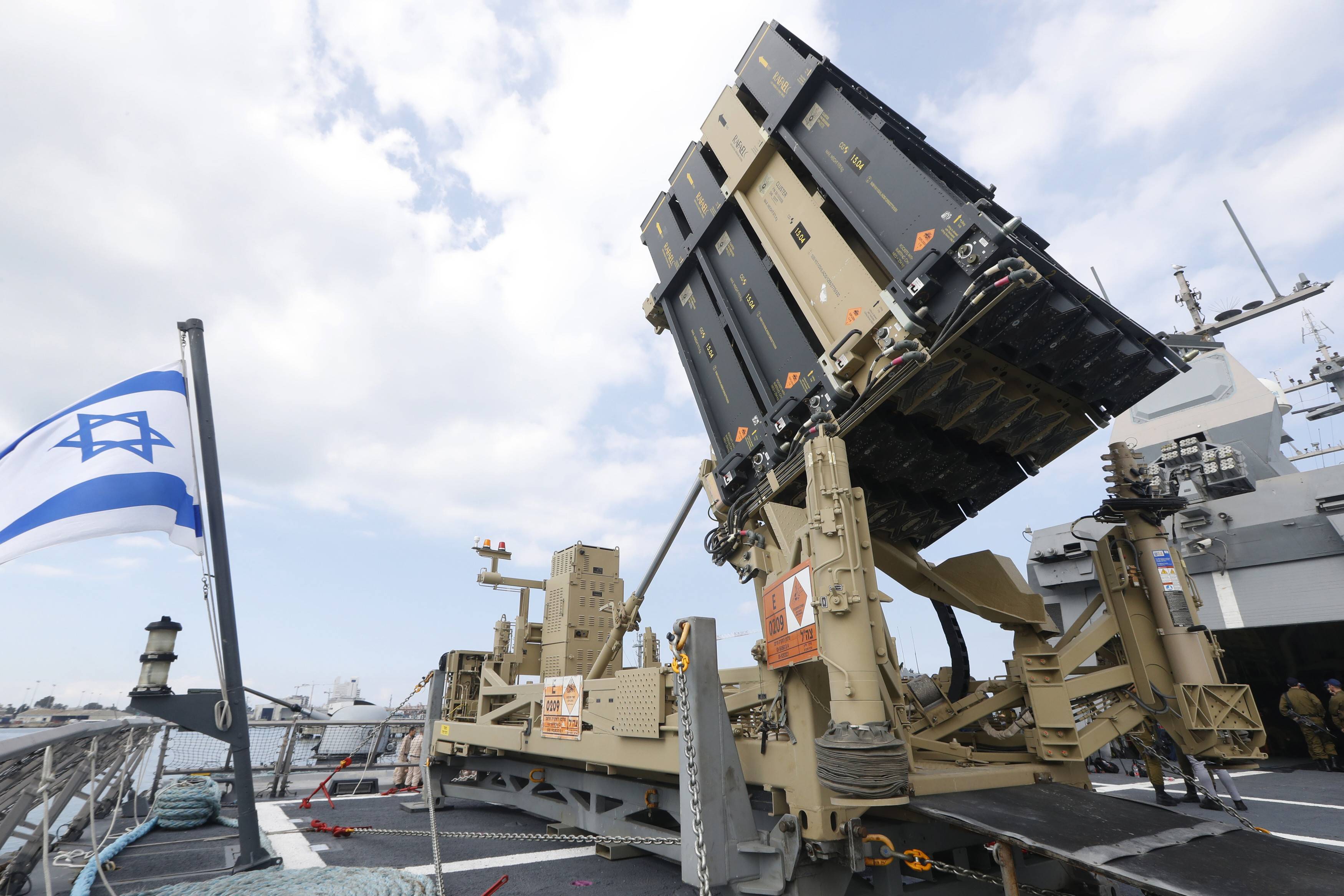 Iron Dome für Deutschland! Kauf von neuem Luftabwehrsystem Arrow 3 gegen Putins Raketen!