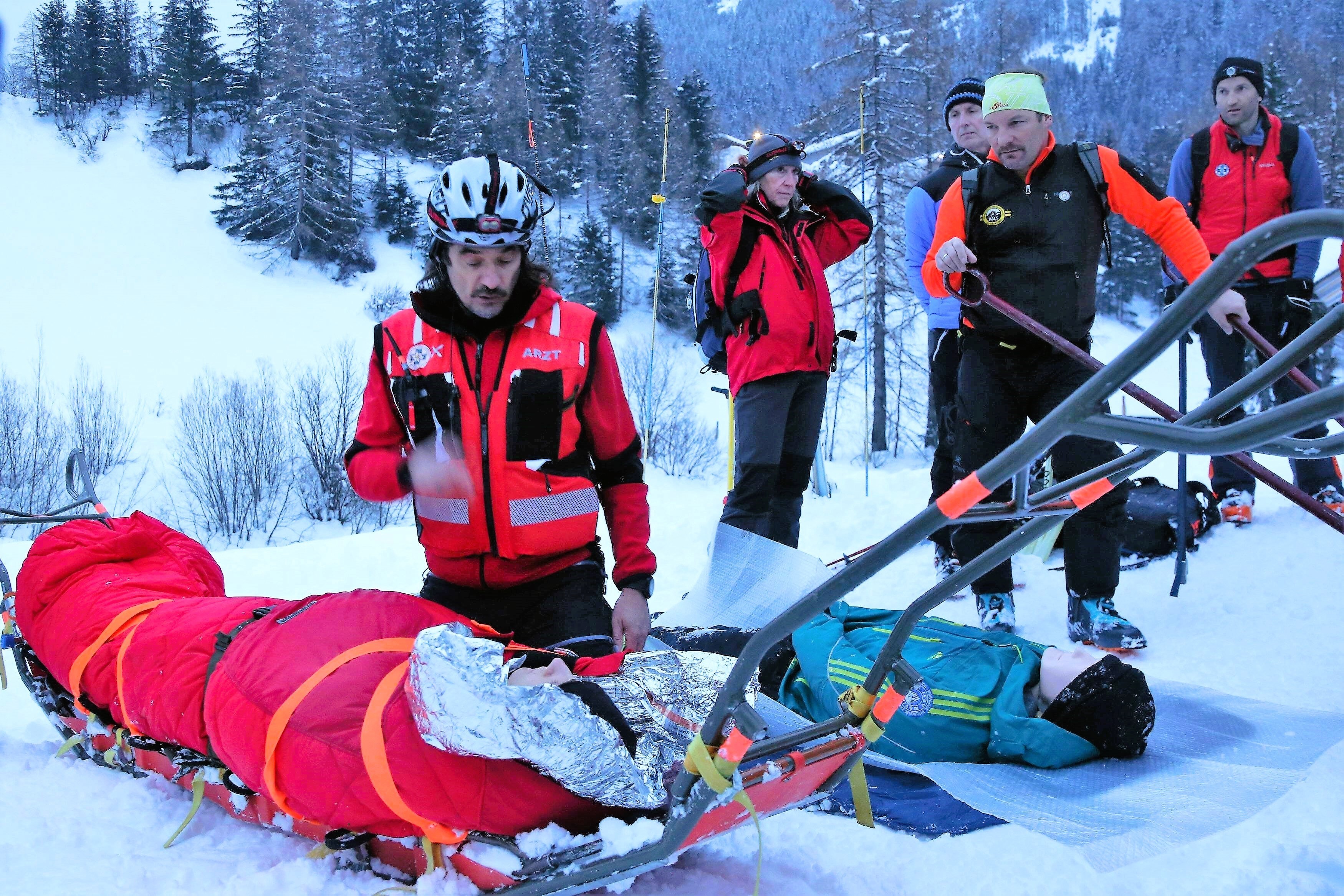 Deutsche Touristin stürzt in den Alpen in den Tod! Tödlicher Unfall kurz vor dem Gipfel!