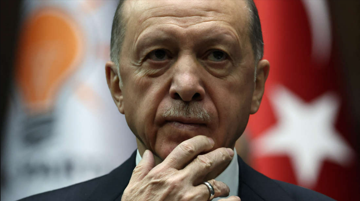 Erdogan reist zu Putin! Schock in der NATO - was planen Putin und Erdogan in Moskau?