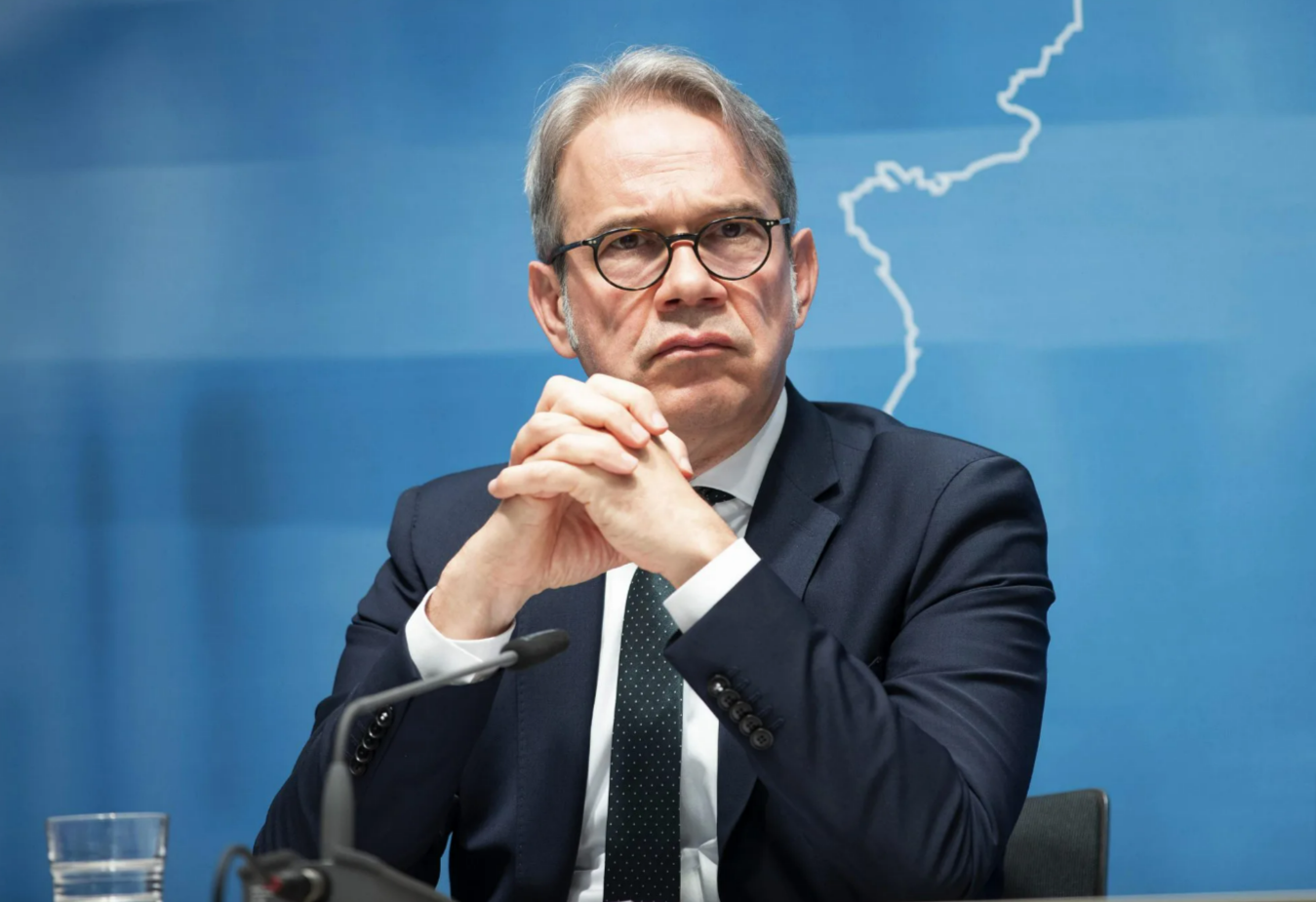 Terrorgefahr auf deutschen Weihnachtsmärkten! Minister warnt nach vereiteltem Anschlag in Deutschland